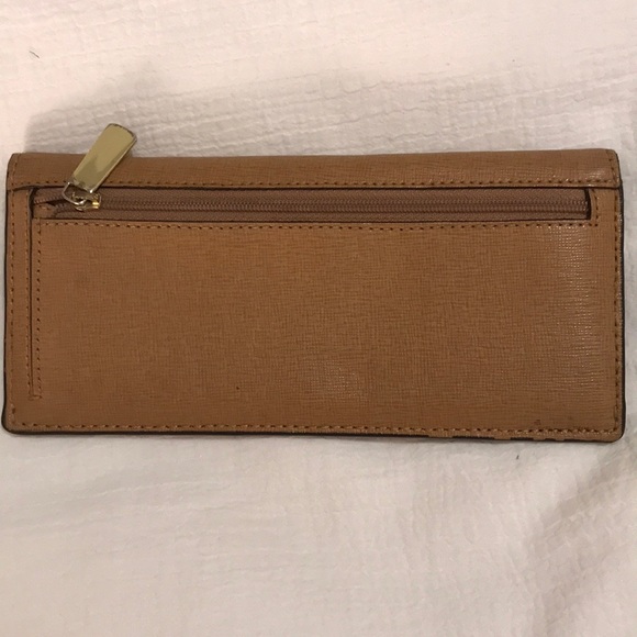 NWOT Tan coach wallet - Picture 4 of 4